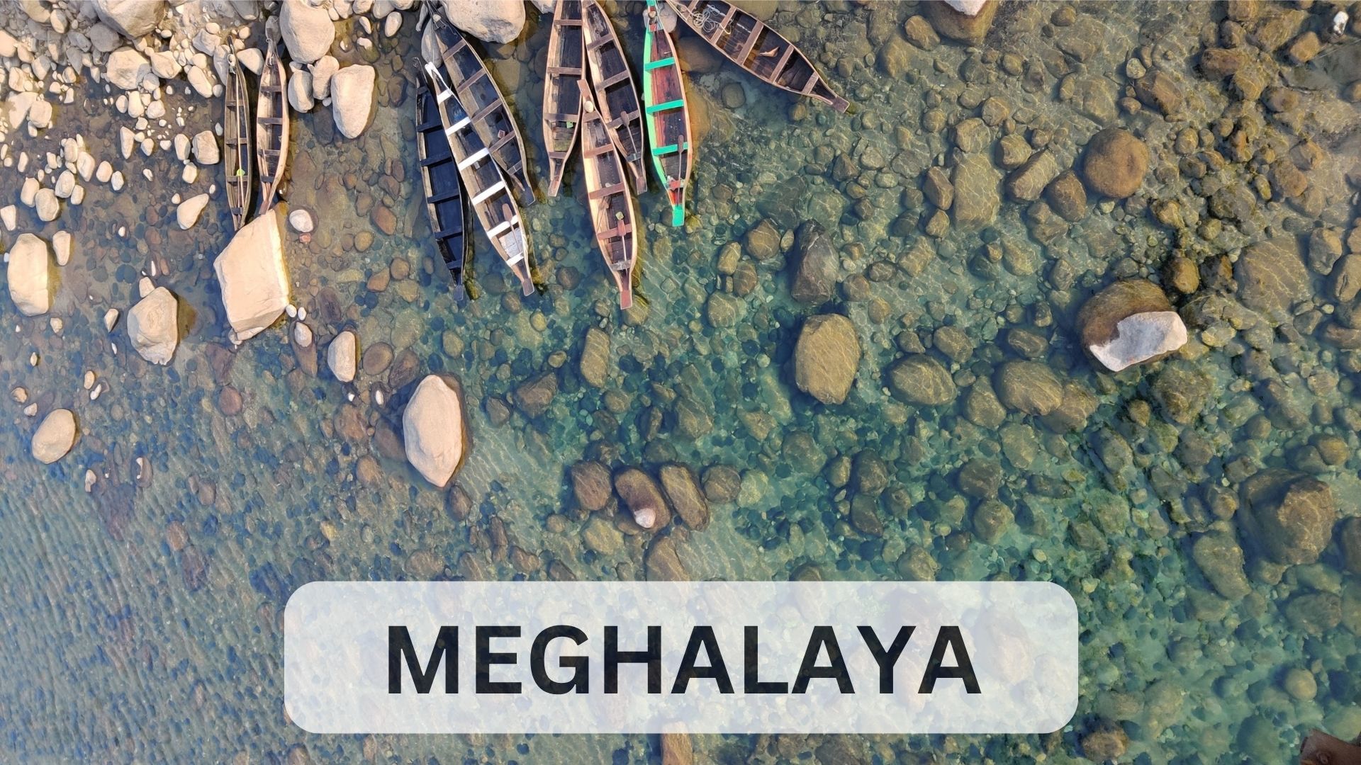 Crystal clear turquoise waters of Dawki river on the India-Bangladesh border, Meghalaya
